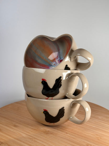 Herztasse mit vielen Hühnern